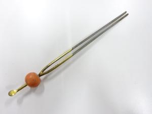 アンティーク　本珊瑚簪(珊瑚サイズ14.1ミリ)